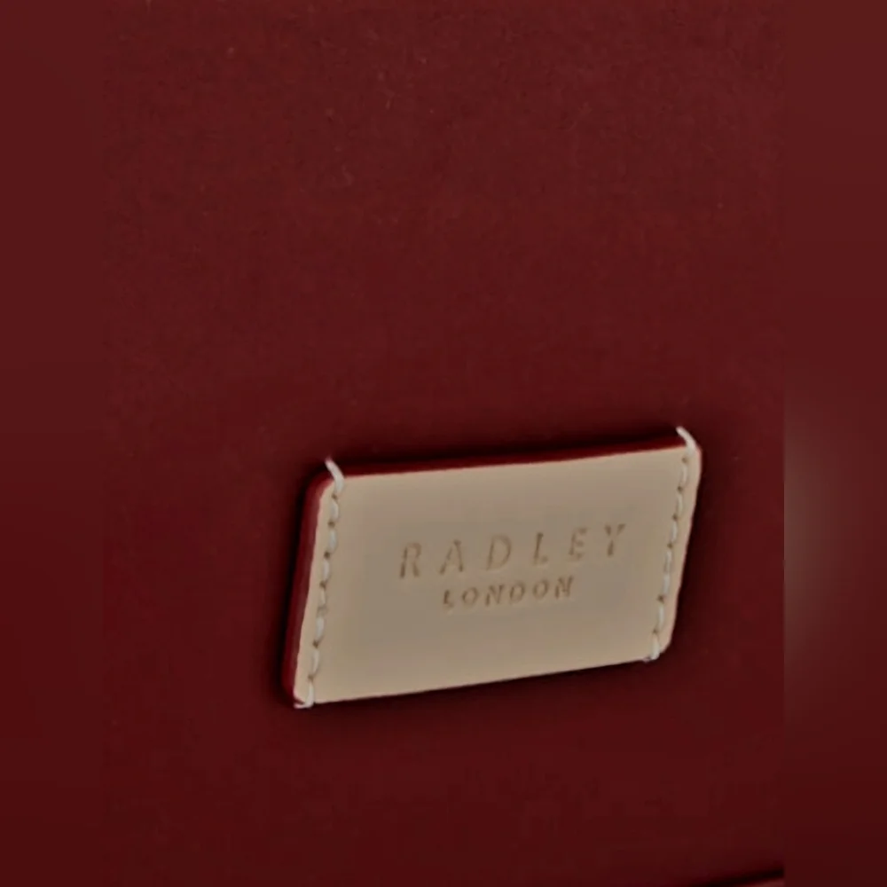 Radley Pocket Essentials Large Zip Top Tote Bag